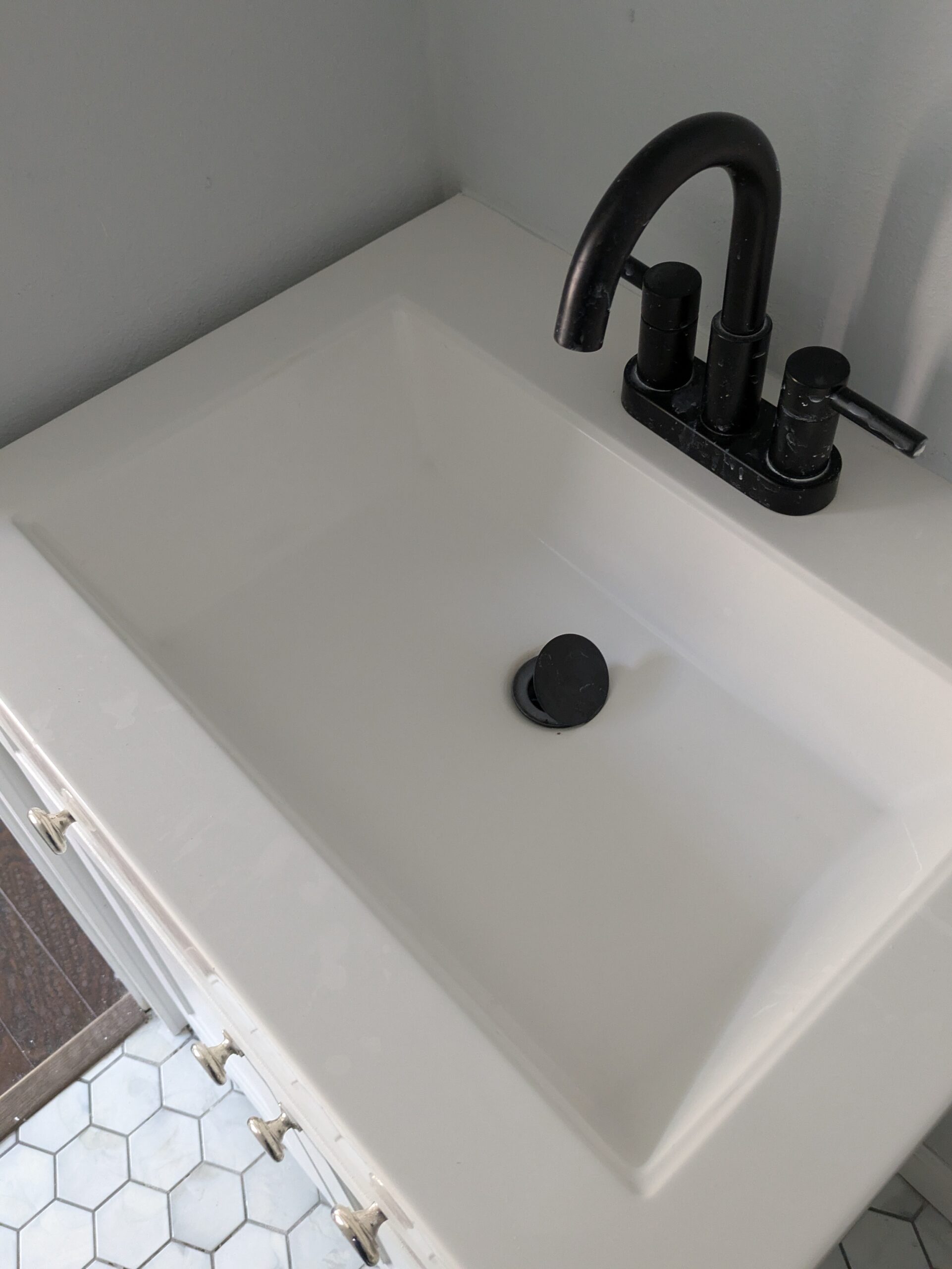 bathroom design in STX