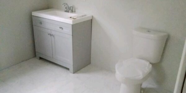 Apurva Restroom4